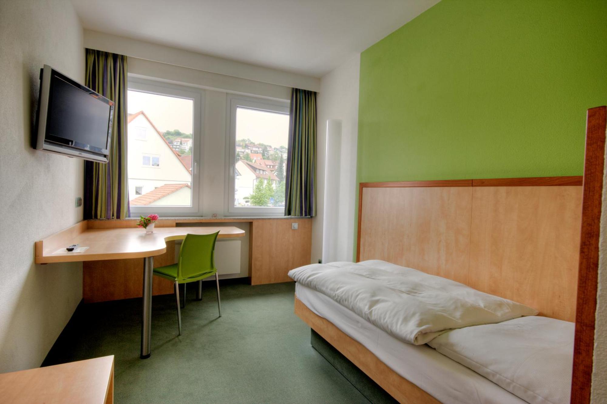 Landgasthof Hirsch Remshalden Экстерьер фото
