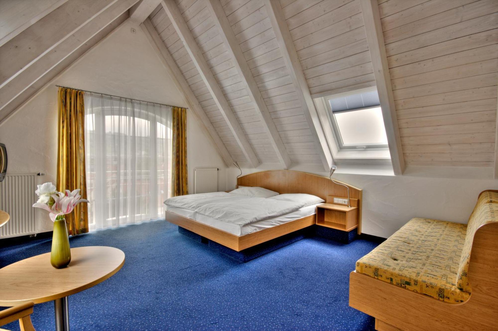 Landgasthof Hirsch Remshalden Экстерьер фото